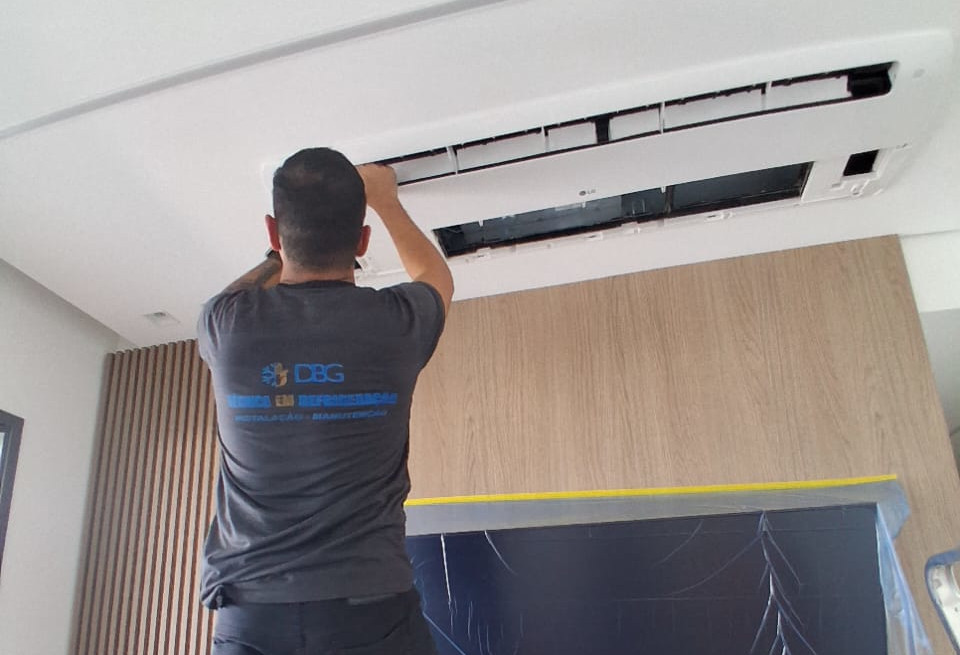 Instalação de ar condicionado apartamento em São Paulo empresa DBG
